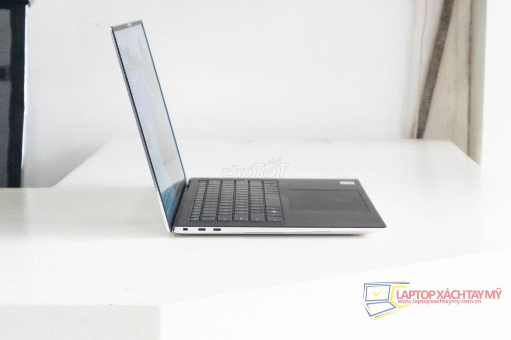 DELL XPS 9530 I7-13700H 32GB-1TB ARC-370M-4GB 99%