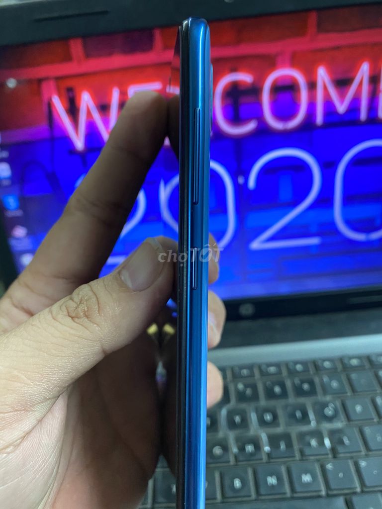 0984141009 - Samsung Galaxy A30 32 GB xanh dương