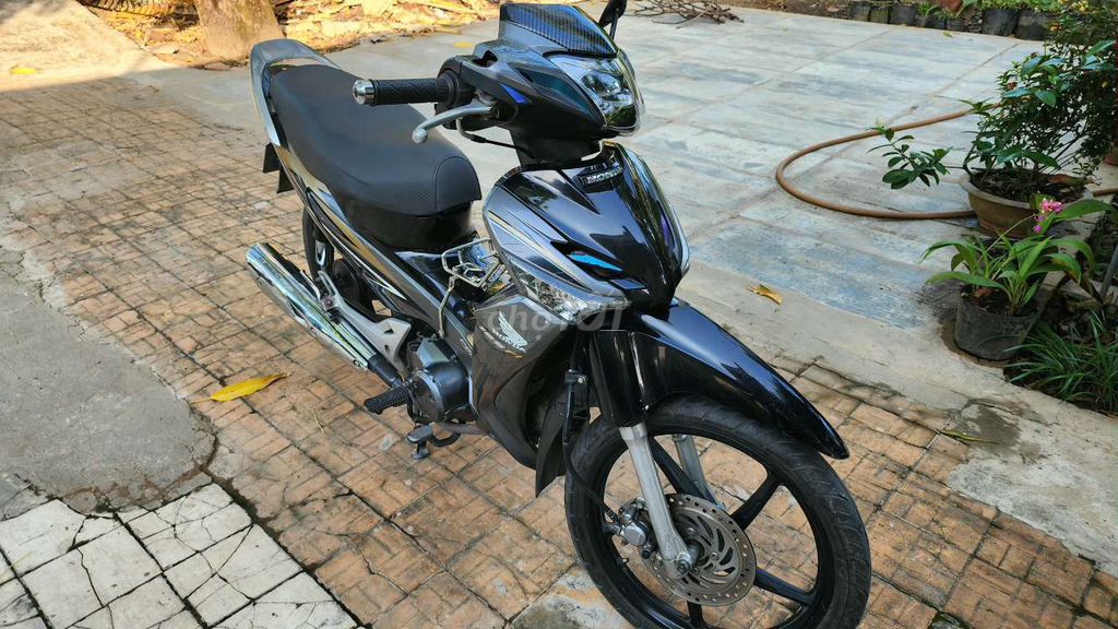 Bán lại Future X Fi 2011 lên khóa smartkey. Mua bán Xe máy tại Huyện Chợ Mới An Giang được đăng bởi Khôi Nguyễn hình 9