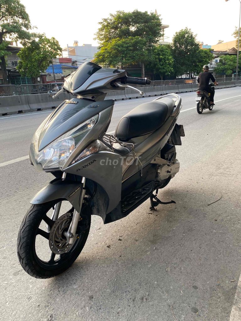 Скутер Honda Air Blade, серый