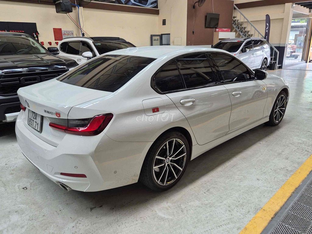 Bán Bmw 320i mua 2025. Mua bán Ô tô tại Thành phố Thủ Đức Tp Hồ Chí Minh được đăng bởi ĐỖ VĂN CƯỜNG hình 2