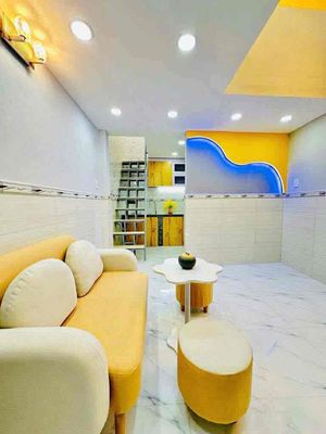 Bán nhà Huỳnh Thiện Lộc, Tân Phú, 3 tầng, hoàn công đủ, 2.x tỷ TL. Mua bán nhà ở tại Quận Tân Phú Tp Hồ Chí Minh được đăng bởi Dzuy Nguyễn