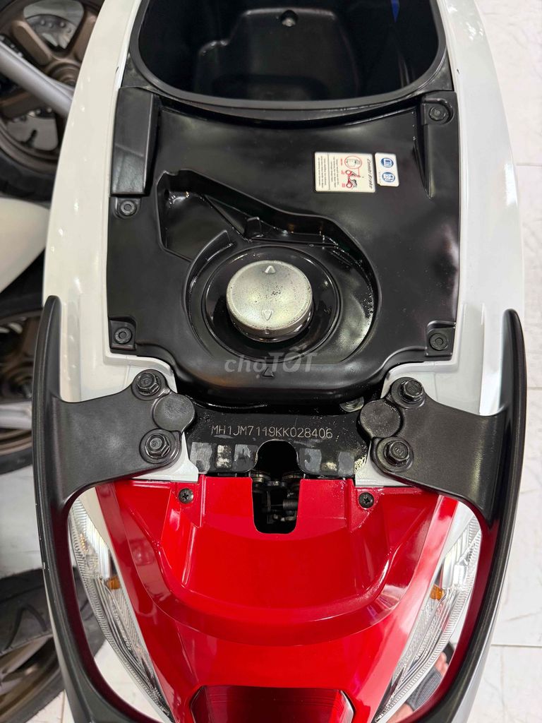 Genio ĐK 2022. Zin Êm Đẹp - Odo Thấp. Biển 68 Đẹp. Mua bán Xe máy tại Thành phố Rạch Giá Kiên Giang được đăng bởi XE MÁY CŨ TÂN 128 hình 10