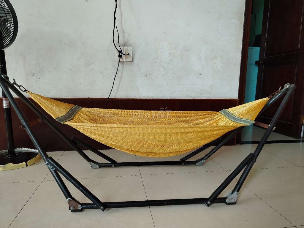 Võng xếp trẻ em vàng bền chắc. Mua bán Mẹ và bé tại Quận 12 Tp Hồ Chí Minh được đăng bởi Hồ Cá Sài Gòn hình 1