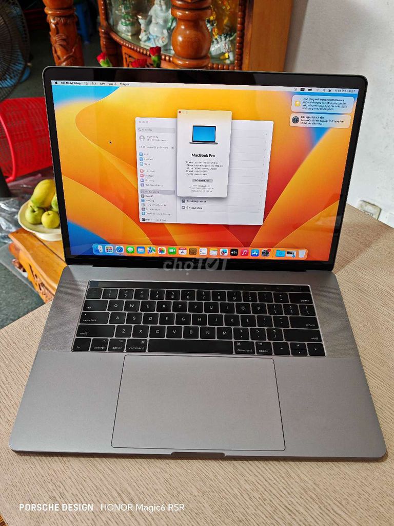 Macbook Pro 15 inch 2017 core i7 16GB 1TB GIAO LƯU