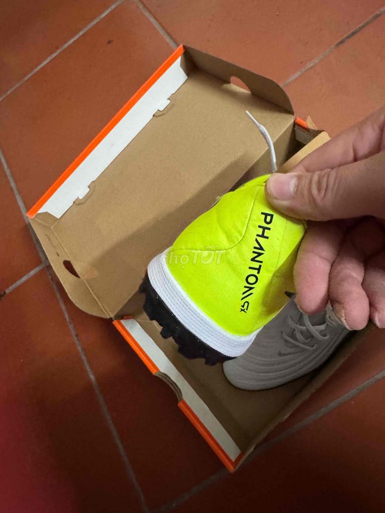 Giày đá bóng Nike Phantom GX2 Academy – Size 42.5. Mua bán Đồ thể thao, Dã ngoại tại Thành phố Hải Dương Hải Dương được đăng bởi Bùi Công Huy hình 1