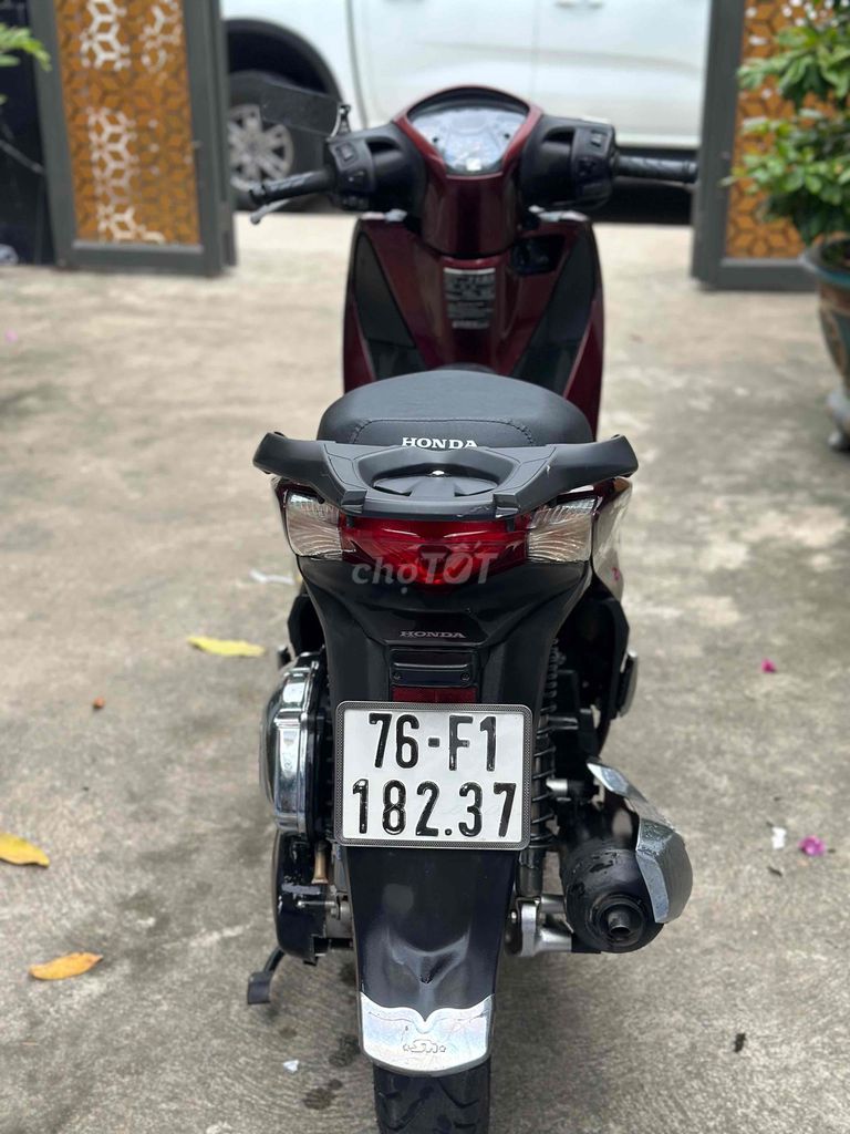 Sh 150 đời 2016 khoá điện tử thông minh giá 46tr5. Mua bán Xe máy tại Huyện Nghĩa Hành Quảng Ngãi được đăng bởi Hien hình 3