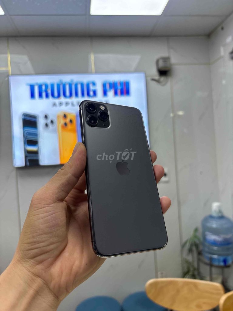 Apple iPhone 11 Pro Max 64GB Xám Đã sử dụng. Mua bán Điện thoại tại Quận Sơn Trà Đà Nẵng được đăng bởi Diễm Diễm hình 1