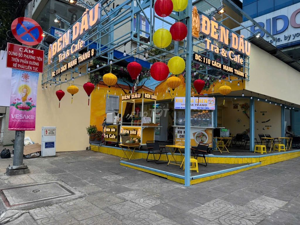 TUYỂN NHÂN VIÊN PHA CHẾ & PHỤC VỤ. Việc làm tại Quận Tân Bình Tp Hồ Chí Minh được đăng bởi Tiệm Trà Đèn Dầu hình 2