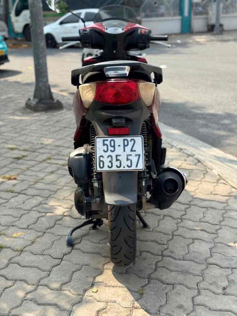 Хонда SH 125 2017 красная