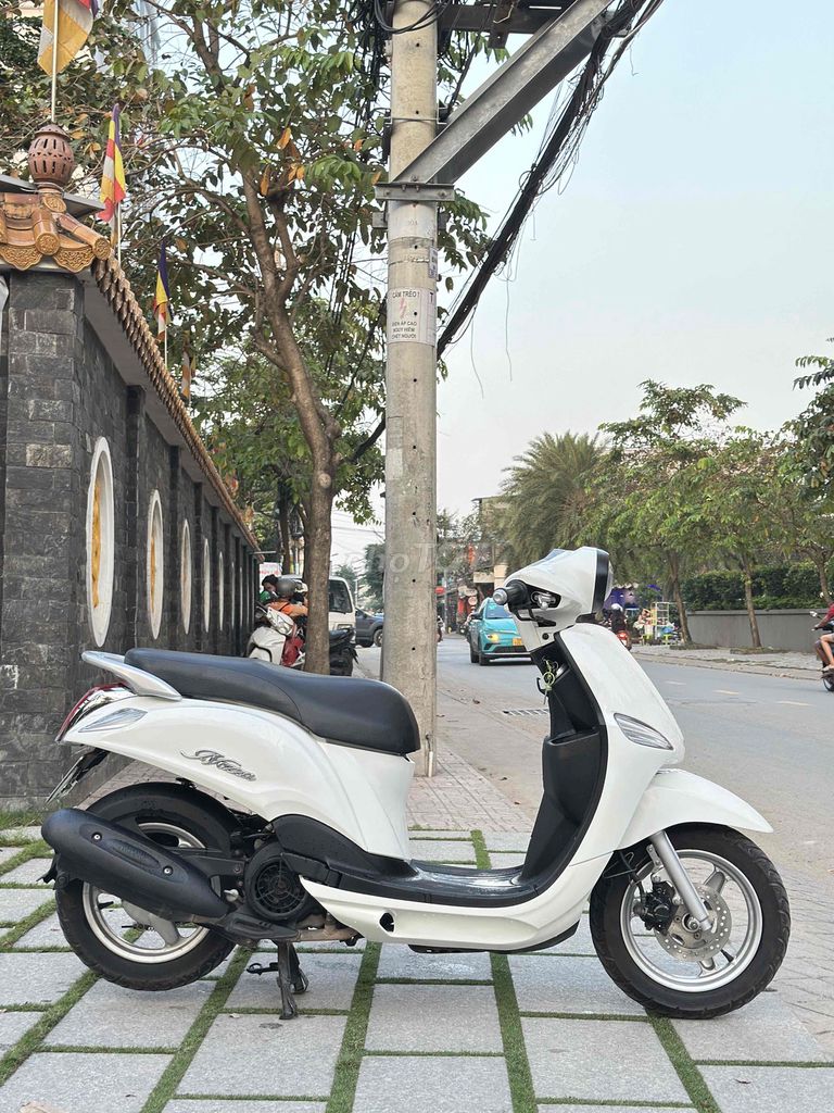 Yamaha Nozza Fi 2015 màu Trắng. Mua bán Xe máy tại Thành phố Thủ Đức Tp Hồ Chí Minh được đăng bởi Xe Máy Trường Thịnh hình 5