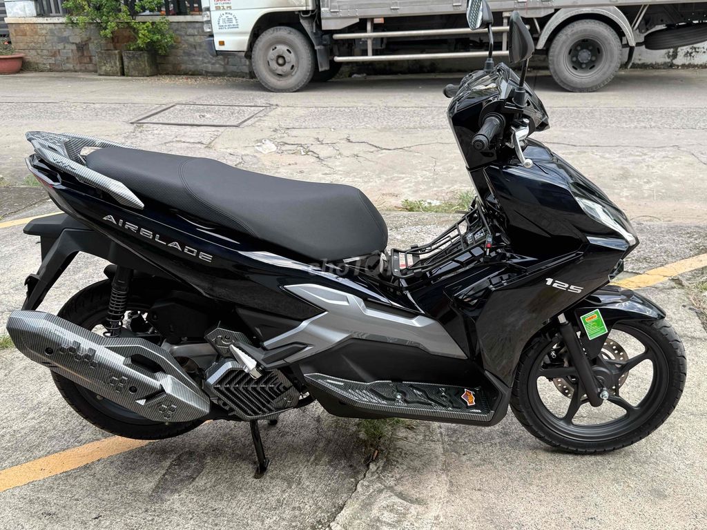 🌈 Airblade 4Val 2025–Mới lăn bánh 23km/ Mới 99%. Mua bán Xe máy tại Thành phố Biên Hòa Đồng Nai được đăng bởi Phong hình 9