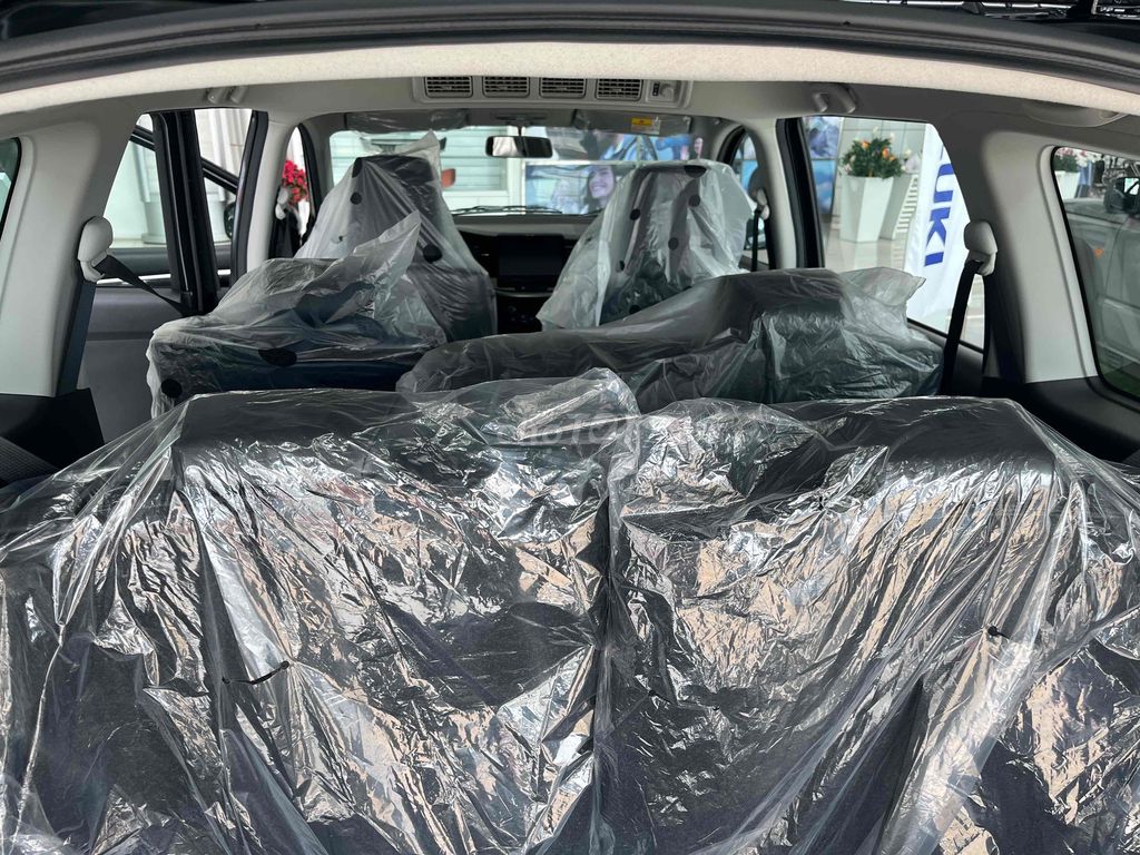 Suzuki XL7 Black Edition đặc biệt LIÊN HỆ ĐĂT XE. Mua bán Ô tô tại Quận 12 Tp Hồ Chí Minh được đăng bởi SUZUKI VIỆT LONG  hình 10