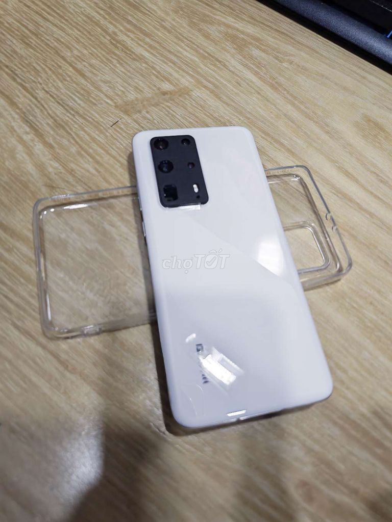 Huawei P40 Pro Plus 5G 256GB Trắng Đã sử dụng. Mua bán Điện thoại tại Quận 3 Tp Hồ Chí Minh được đăng bởi Trần Chí Hiếu hình 1