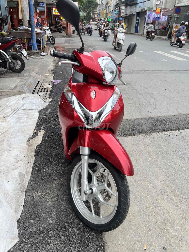 Cầm Đồ Th Lý Sh Mode 2015, Odo 21000km, Zin Cọp.. Mua bán Xe máy tại Quận Tân Bình Tp Hồ Chí Minh được đăng bởi Cầm Đồ Lê Cường hình 1