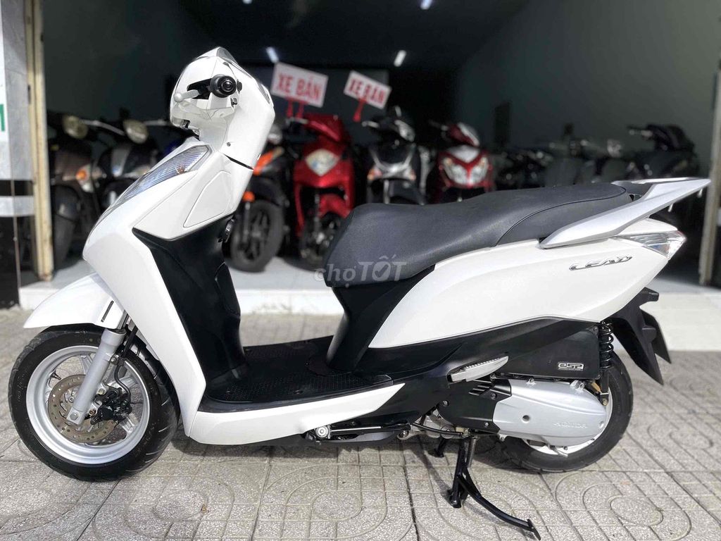 📣 Honda Lead Fi 125cc đời cuối Trắng Ngọc-Trinh Zi. Mua bán Xe máy tại Thành phố Rạch Giá Kiên Giang được đăng bởi Xe Máy Thanh Phương hình 2