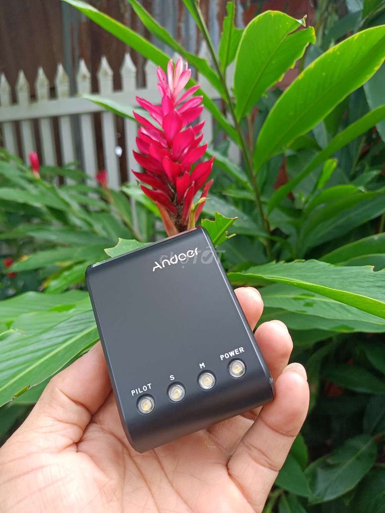 Đèn flash Andoer WS-25 Đen. Mua bán Máy ảnh, Máy quay tại Thành phố Long Xuyên An Giang được đăng bởi Lý Phước Hảo hình 1