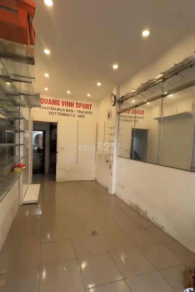🏡CHO THUÊ CỬA HÀNG Ở HOÀNG HOA THÁM, TÂY HỒ  DT: 30 m2 MT: 2.5 m  Ưu đ