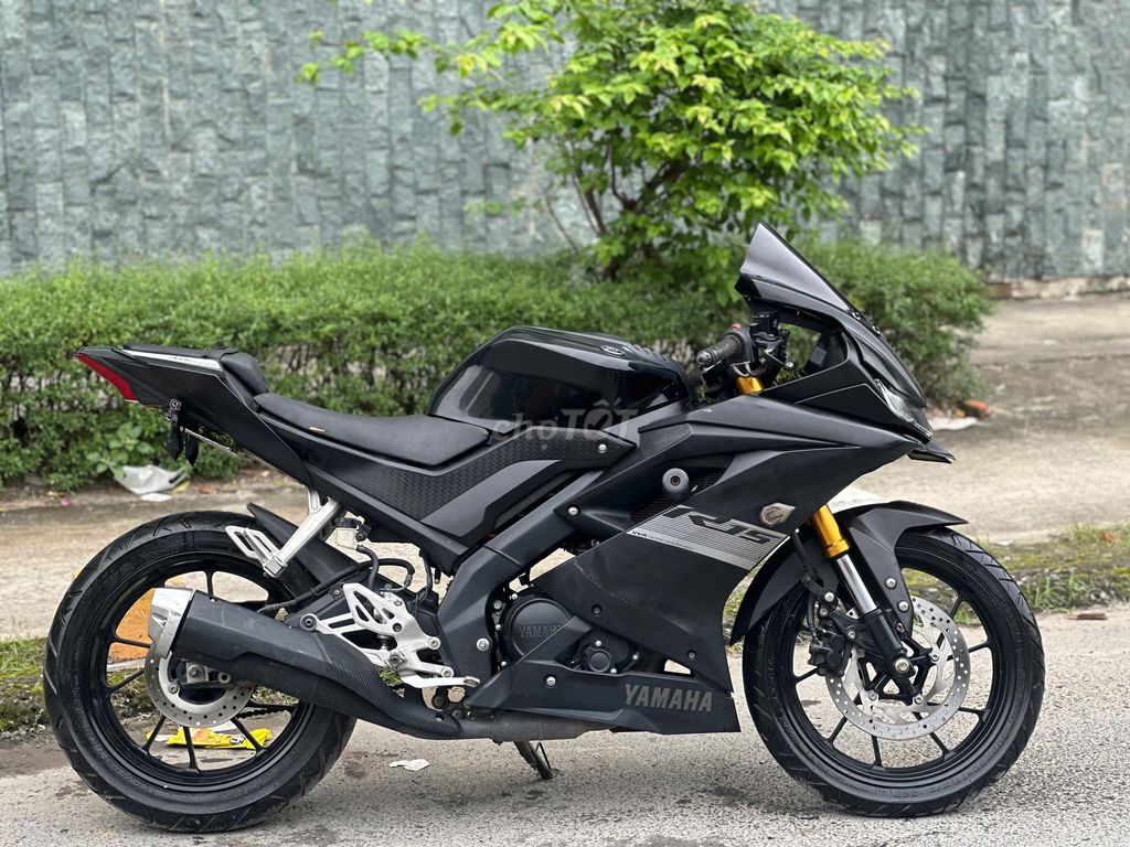Yamaha R15V3 2023 cực đẹp có trả góp trao đổi ✅. Mua bán Xe máy tại Quận Thanh Xuân Hà Nội được đăng bởi Phú Lý hình 5