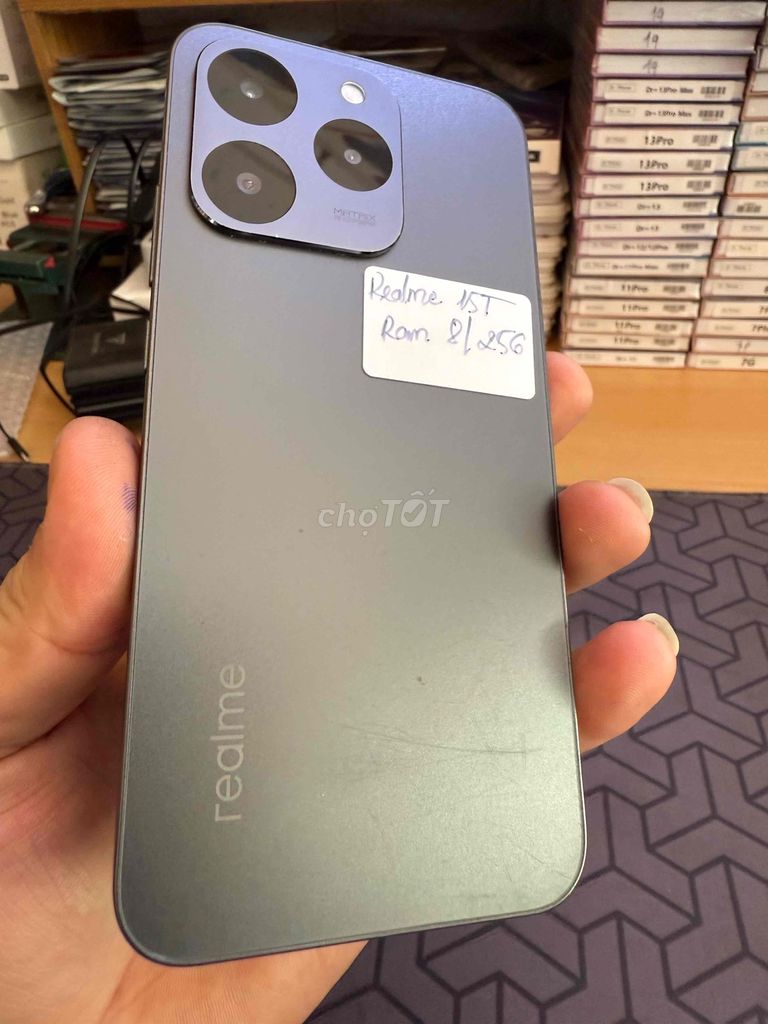 Realme 15T 256GB Xám Đã sử dụng. Mua bán Điện thoại tại Thành phố Thuận An Bình Dương được đăng bởi Nguyễn Hữu Đô hình 1