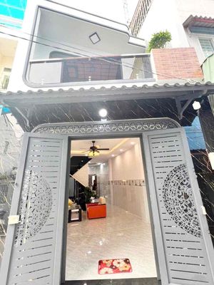 Nhà đẹp đường Bà Hom P13 Q6 gần Chợ Phú Lâm