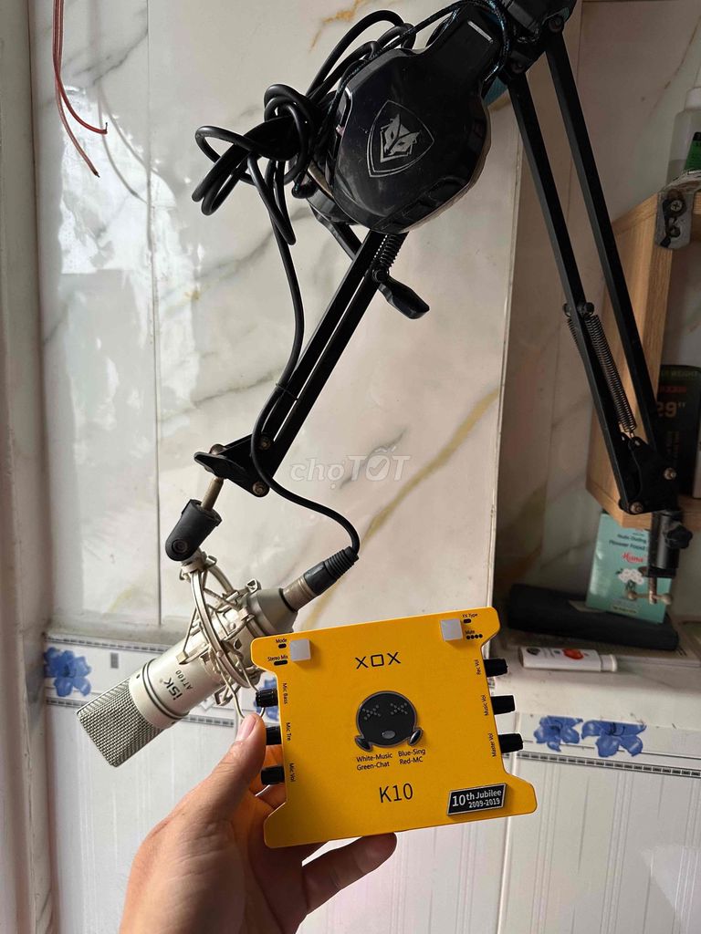 Soundcard XOX K10 Và Micro. Mua bán Tivi, Âm thanh tại Thành phố Thủ Đức Tp Hồ Chí Minh được đăng bởi Huy Hoàng hình 1