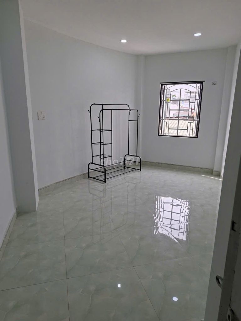 Cho thuê phòng giá rẻ khi Vip Phan Xích Long, Phú Nhuận