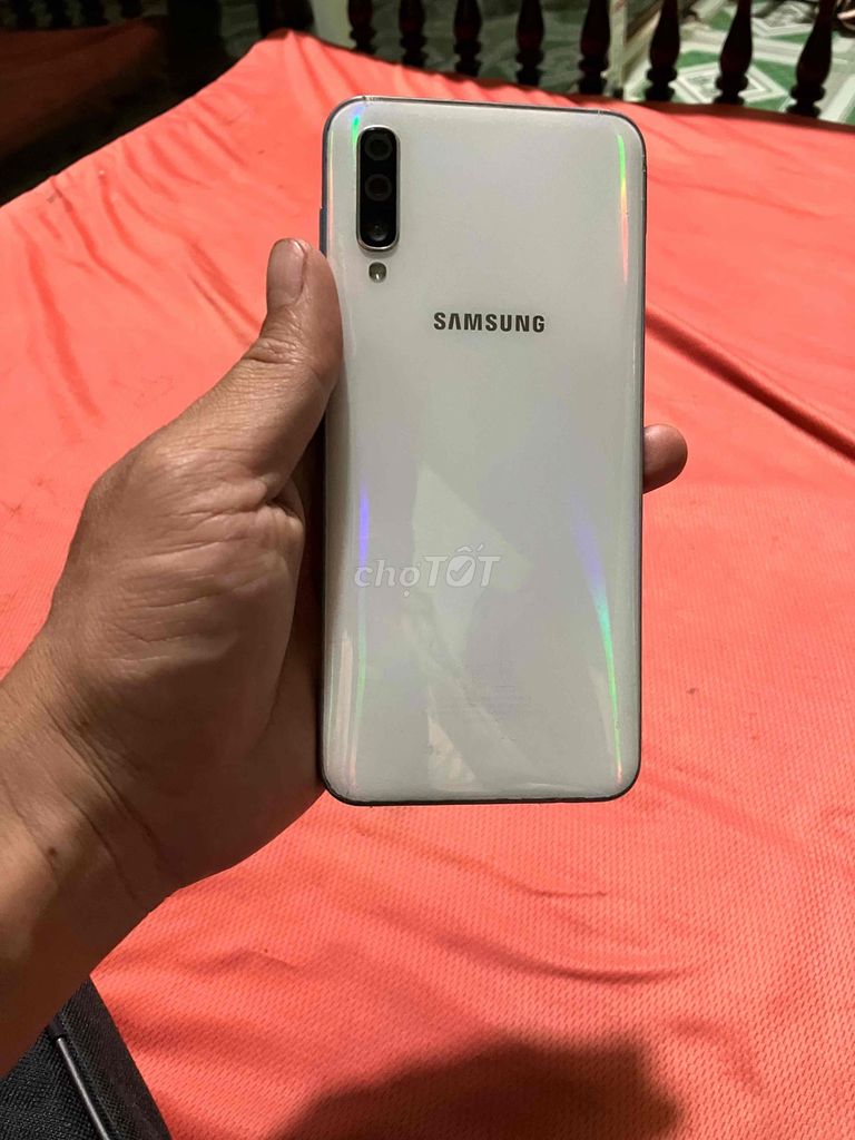 samsung A50 4/64