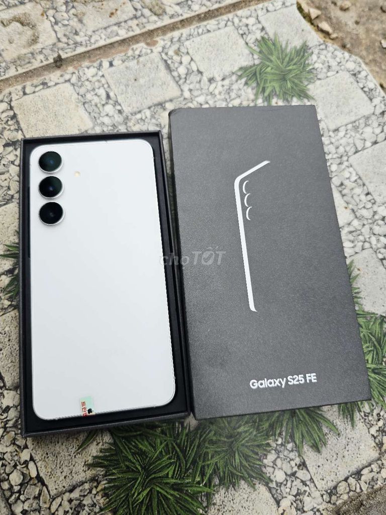 Samsung S25 FE Trắng Mới. Mua bán Điện thoại tại Thành phố Thuận An Bình Dương được đăng bởi MUỘI STORE  chuyên samsung  trả góp hình 1