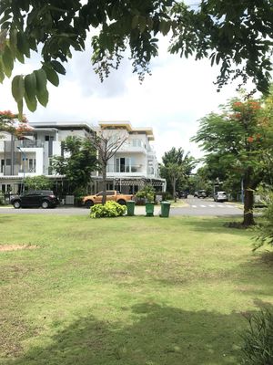 GIÁ TỐT  nhà Melosa Khang Điền 85m2, có nội thất, sổ hồng, hướng mát. Mua bán nhà ở tại Thành phố Thủ Đức Tp Hồ Chí Minh được đăng bởi Ms Kim