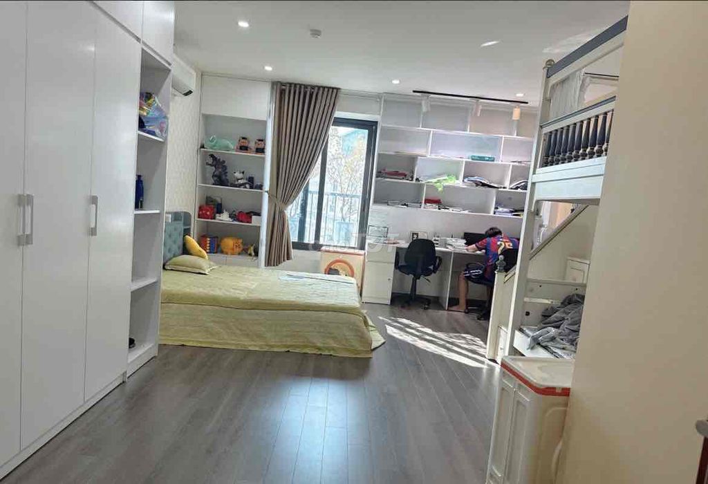 🏡 ТЕЛЕЦ — УЧАСТОК 41,5 М² — 5 Т — 3,8 М — 12 ЧЕСНОКА — ПАРКОВКА АВТОМОБИЛЕЙ — И
