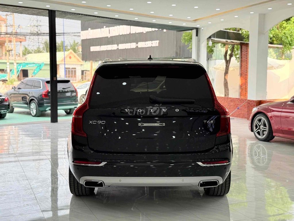 Volvo XC90 2018 T6 Inscription mẫu xe an toàn. Mua bán Ô tô tại Thành phố Thủ Dầu Một Bình Dương được đăng bởi Dương Tuấn Anh hình 4