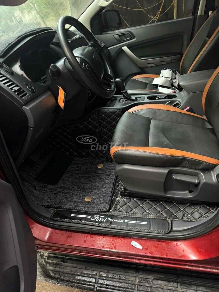 Ford Ranger XLS 2017 Красный 140 000 км