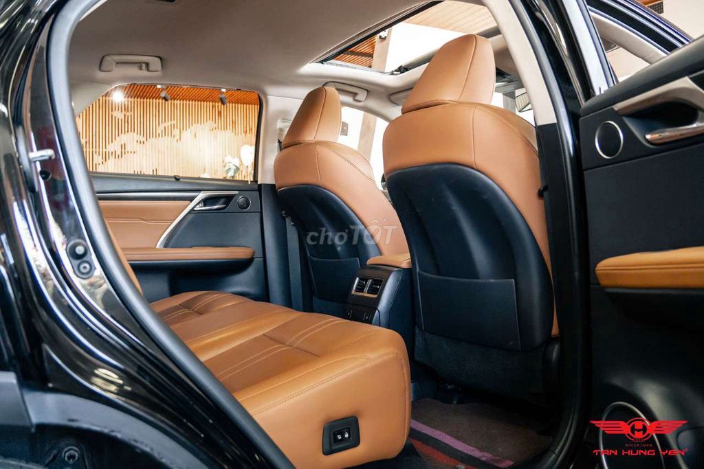 Lexus RX300 ,2020 lăn bánh 6v KM,màu đen nt nâu. Mua bán Ô tô tại Quận Hải Châu Đà Nẵng được đăng bởi TÂN HƯNG YÊN AUTO hình 13