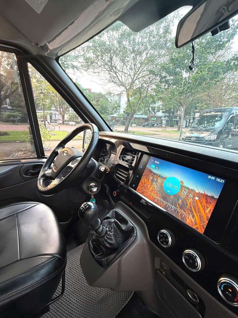 Ford Transit 2022 Trắng 150.000 km. Mua bán Ô tô tại Quận Bình Tân Tp Hồ Chí Minh được đăng bởi Autu nhật phú lộc hình 14