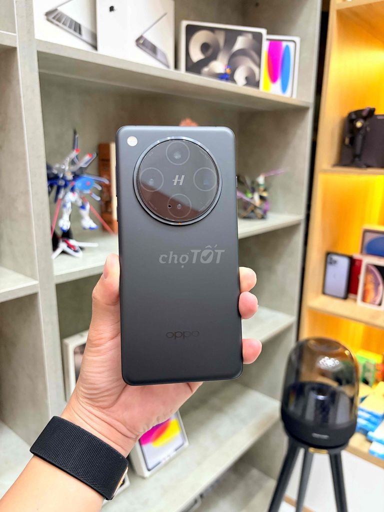 Oppo Find X8 Pro 256GB Đẹp 99% NĐ. Mua bán Điện thoại tại Thành phố Thủ Đức Tp Hồ Chí Minh được đăng bởi ChungStore2 hình 1