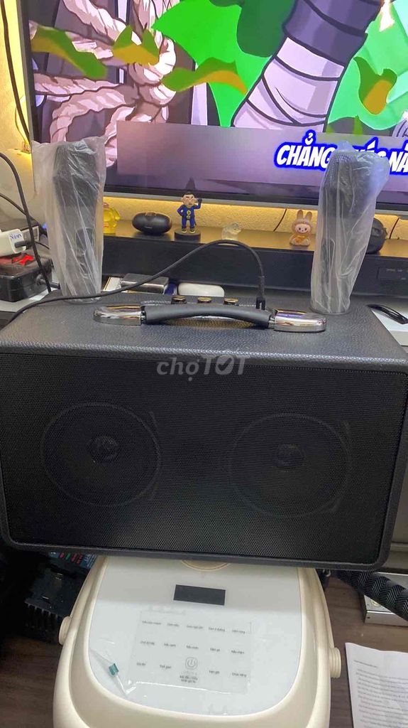Loa karaoke Jbl màu Đen. Mua bán Tivi, Âm thanh tại Quận Long Biên Hà Nội được đăng bởi Nam Nguyen hình 1