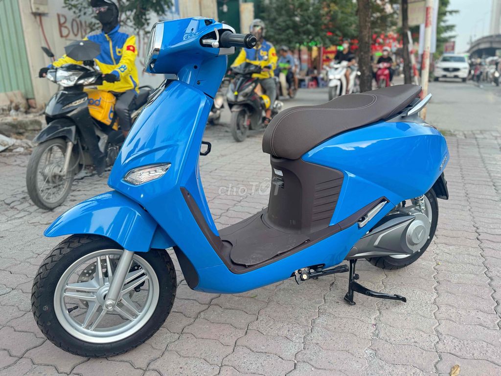 vento 2 pin - phanh abs - khoá smart key . BH 36t. Mua bán Xe điện tại Quận Thanh Xuân Hà Nội được đăng bởi 67 Nguyễn Xiển hình 5