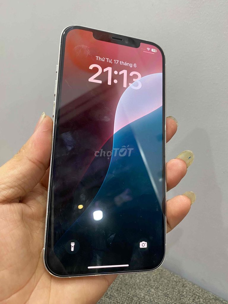 iPhone 12 Pro Max Trắng Còn mới Pin bền bỉ. Mua bán Điện thoại tại Quận Liên Chiểu Đà Nẵng được đăng bởi long nhật  hình 1