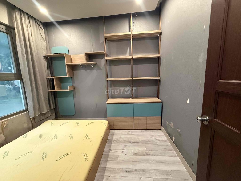 Аренда · 4 комн. · 100 м² · Huyện Nhà Bè, ул. Đường Huỳnh Tấn Phát