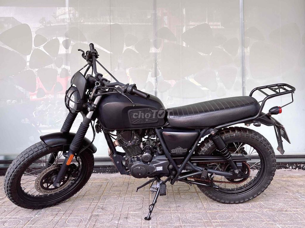Bán xe môtô Brixton 125 FI 2018 máy zin BSTP 7 nút. Mua bán Xe máy tại Quận 3 Tp Hồ Chí Minh được đăng bởi Shop Đồng Hồ Bút Viết Mắt kính Bật lửa Nhẫn Mỹ hình 1