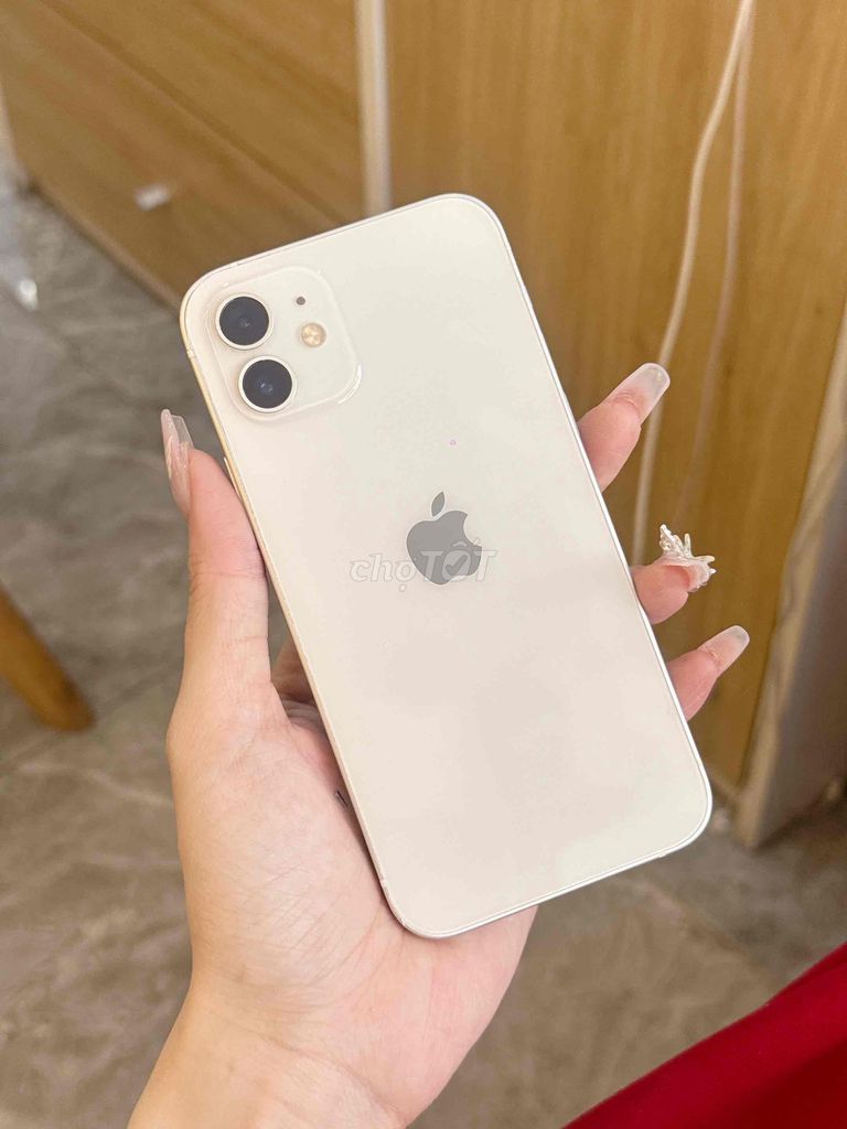 iPhone 12 128GB. Mua bán Điện thoại tại Thành phố Đà Lạt Lâm Đồng được đăng bởi Ngọc Nhi  hình 1