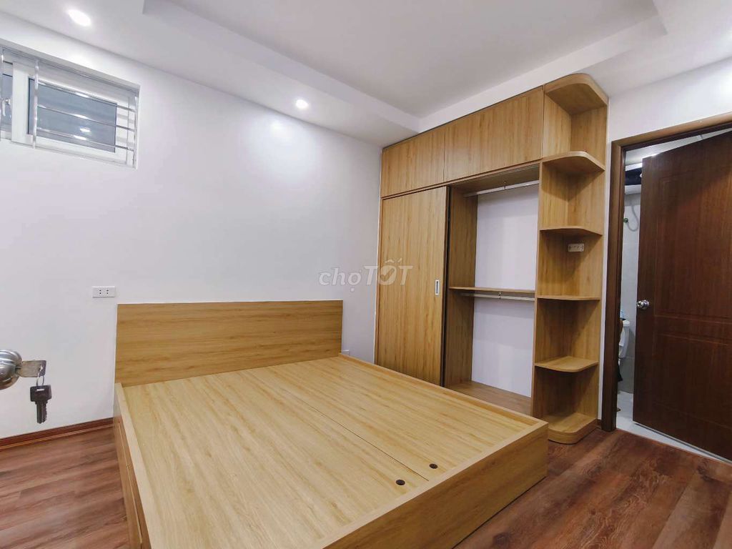 Bán căn hộ 302b.DT 80m, 3 ngủ 2 wc TT Doãn Kế Thiện