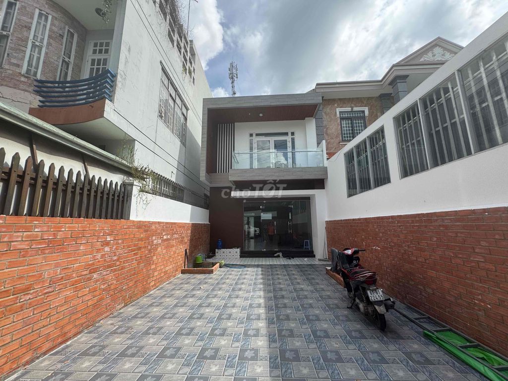 CHO THUÊ NHÀ MỚI MẶT TIỀN TRẦN BÌNH TRỌNG P. PHÚ THỌ THỦ DẦU BD. Cho thuê văn phòng, mặt bằng kinh doanh tại Thành phố Thủ Dầu Một Bình Dương được đăng bởi Trần Văn Nam hình 1