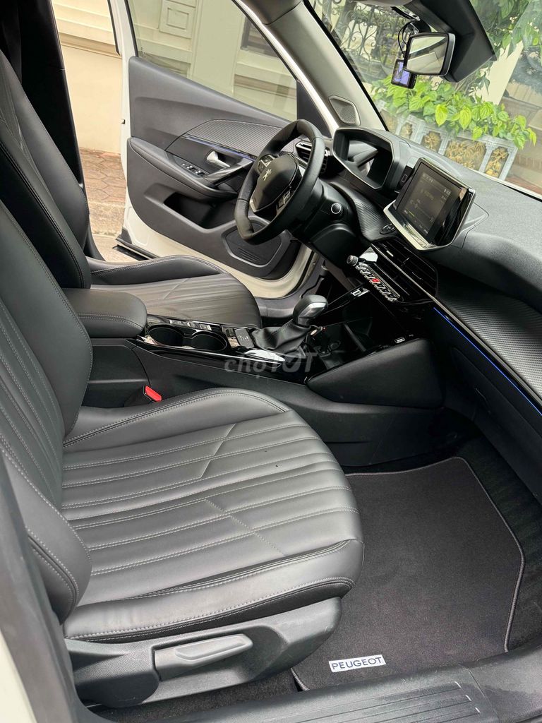 PEUGEOT 2008 GT LINE SX 2021 FULL LỊCH SỬ. Mua bán Ô tô tại Quận Nam Từ Liêm Hà Nội được đăng bởi Auto Anh Tuấn hình 8