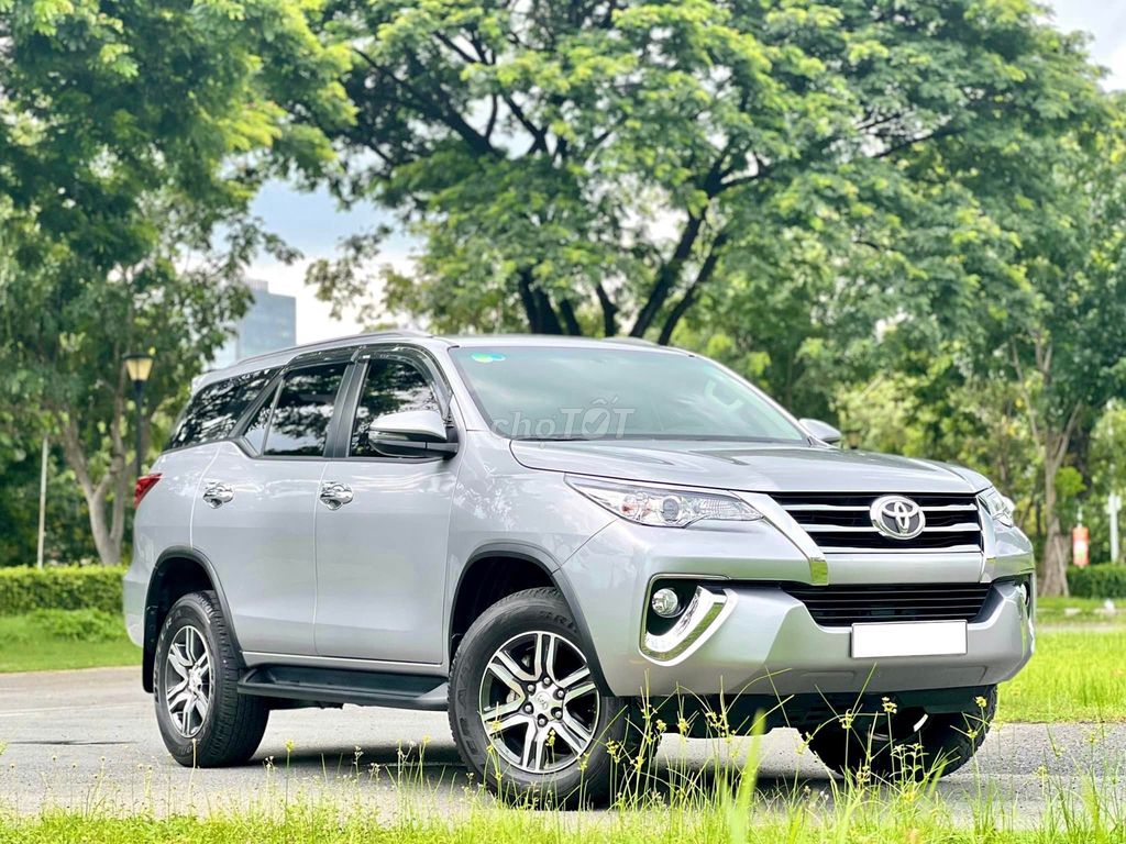 Toyota Fortuner 2019 2.4G 4x2 AT - 36,000 km cọp.. Mua bán Ô tô tại Thành phố Thủ Đức Tp Hồ Chí Minh được đăng bởi Đức Tứ Bánh hình 3
