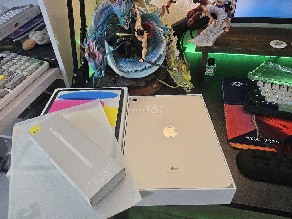 Apple iPad Gen 10 full box kèm bút và 2 cường lực. Mua bán Máy tính bảng tại Quận Liên Chiểu Đà Nẵng được đăng bởi Lê Khả Quân hình 1