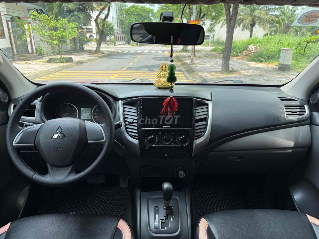 Mitsubishi Triton 2015 - 225000 km. Mua bán Ô tô tại Huyện Trảng Bom Đồng Nai được đăng bởi nguyên thành trung hình 9