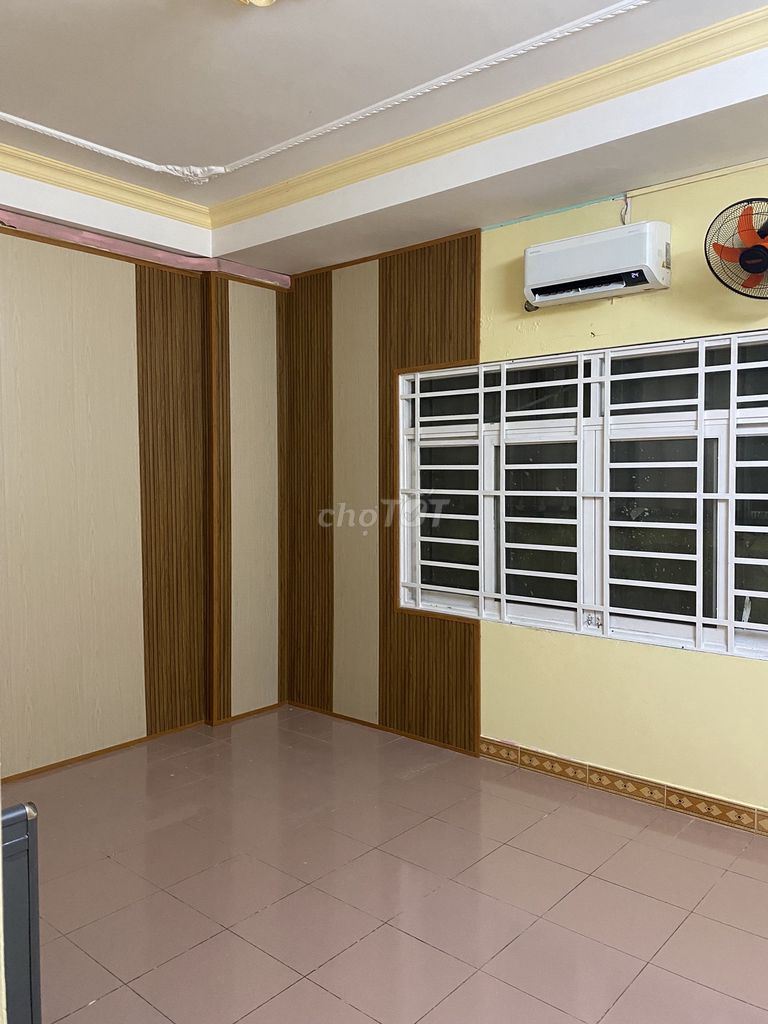 Cho thuê phòng trọ quận 12 đối diện bến xe ngã tư ga khu dân cư