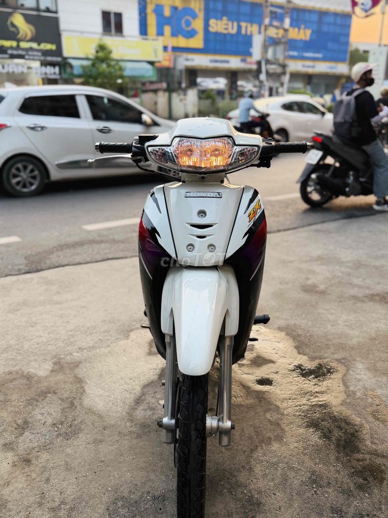 Honda Wave ZX белый, черный, фиолетовый